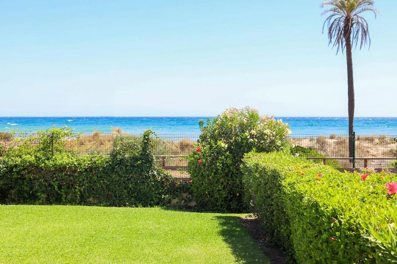 Frontline Beach Ground Floor Apartment - Los Monteros Palm Beach Marbellac 0*,  Espagne