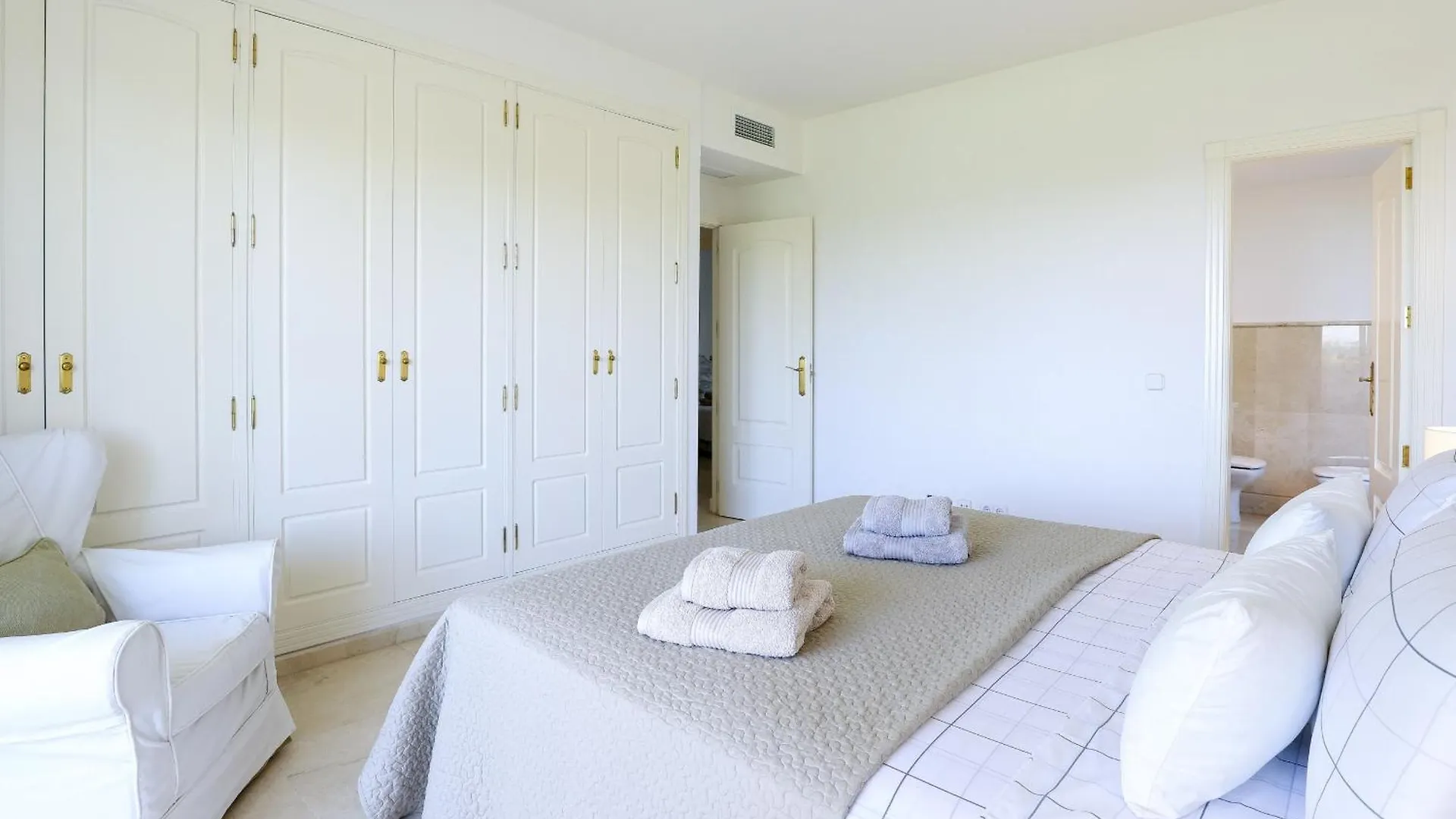 Frontline Beach Ground Floor Apartment - Los Monteros Palm Beach Marbella